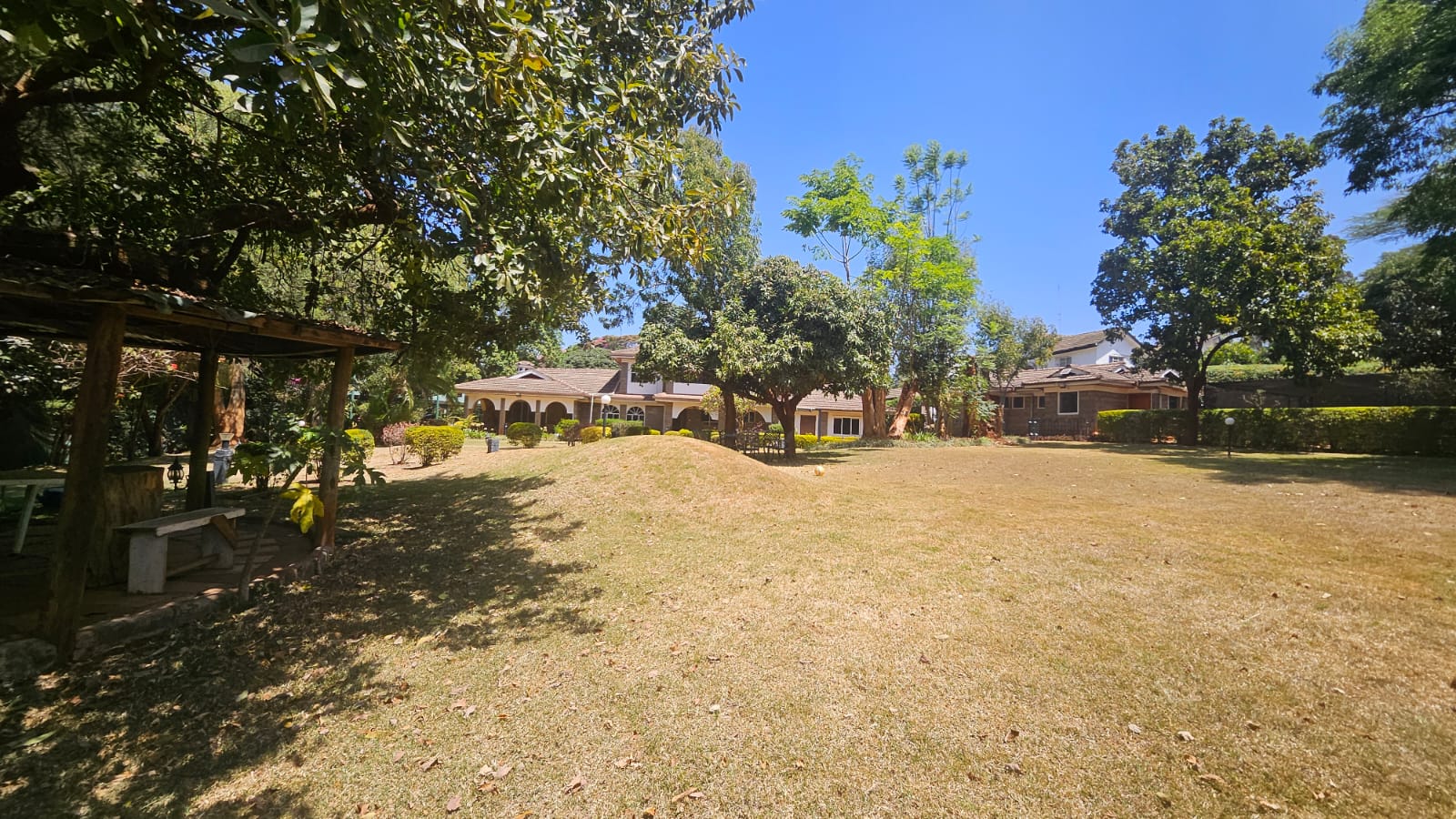 5 Bedroom House on 1 Acre for Rent in Lavington | Quiet Office or Residential Use