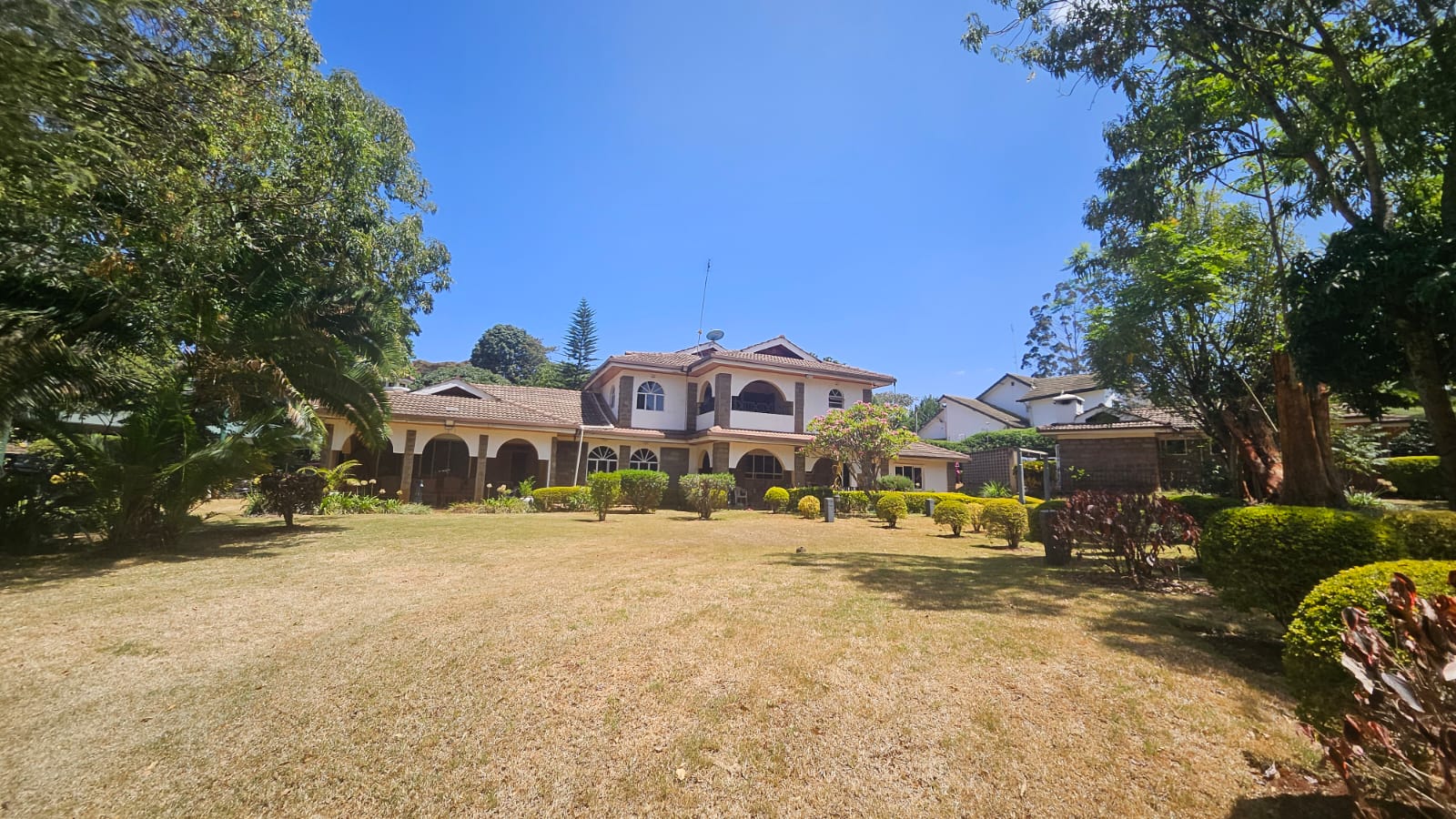 5 Bedroom House on 1 Acre for Rent in Lavington | Quiet Office or Residential Use
