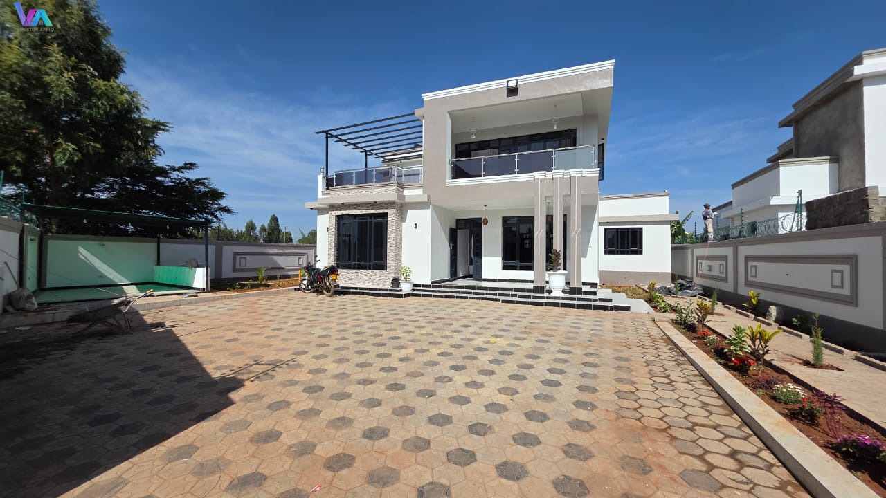 Executive 4 Bedroom Maisonette + DSQ in Ruiru | Gated Community | KSh 18.5M