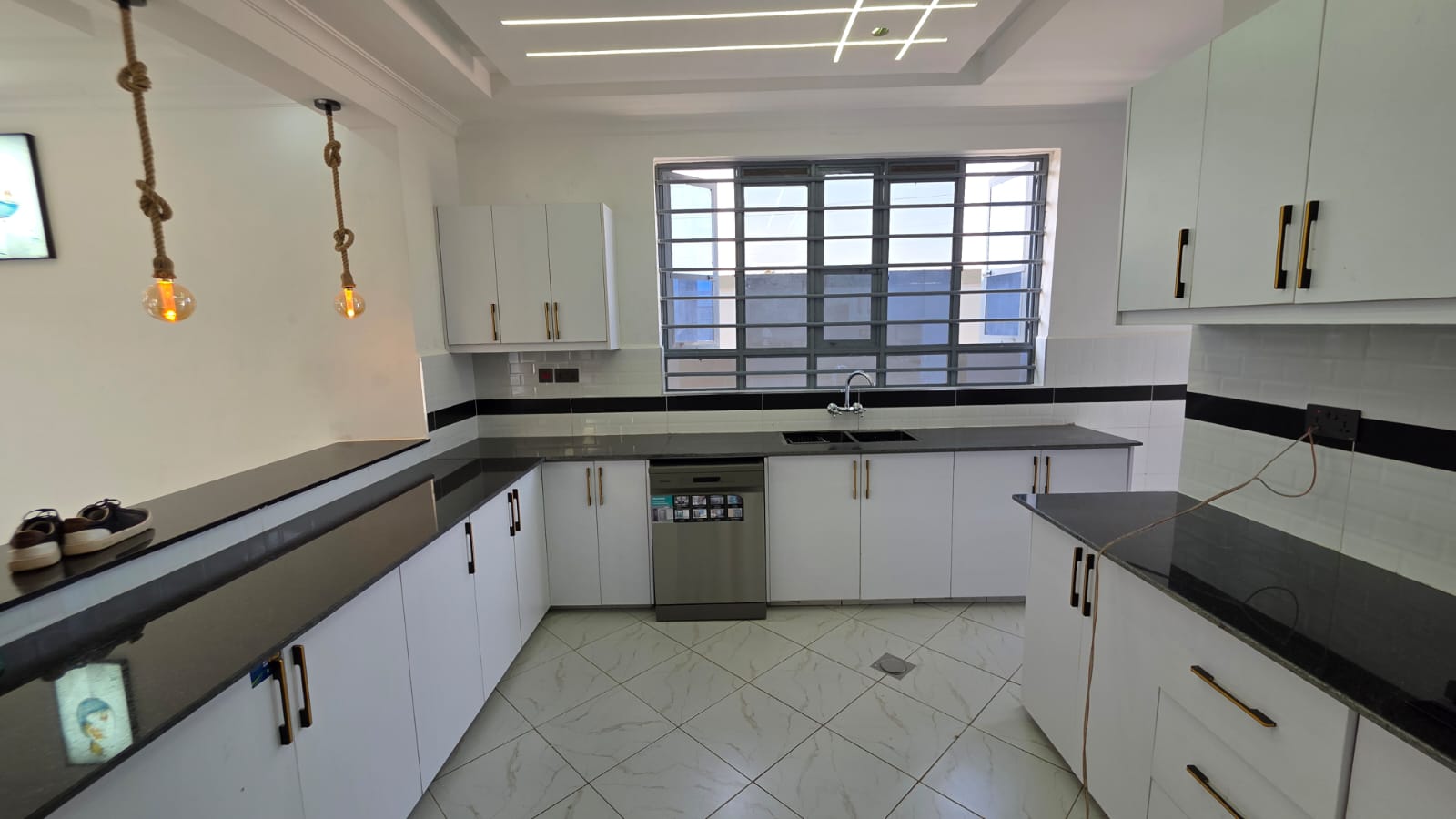 3 Bedroom All Ensuite Bungalow + DSQ for Sale in Ruiru, Mugutha | 14M 